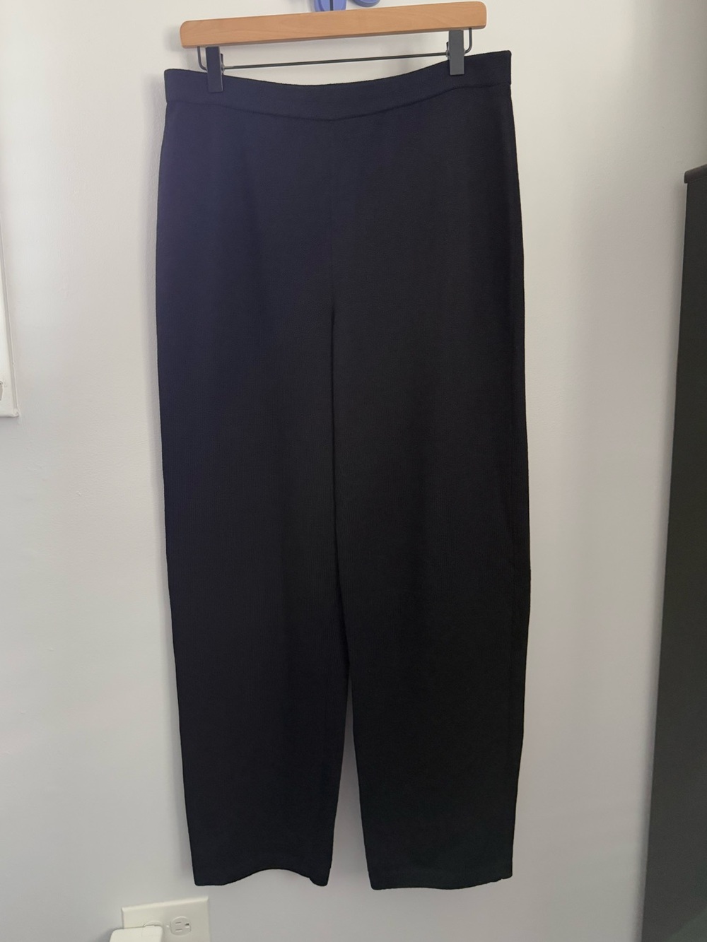 St.John 12 Black Knit Santana Wool Pants Straight Relaxed Office‎ Career Work